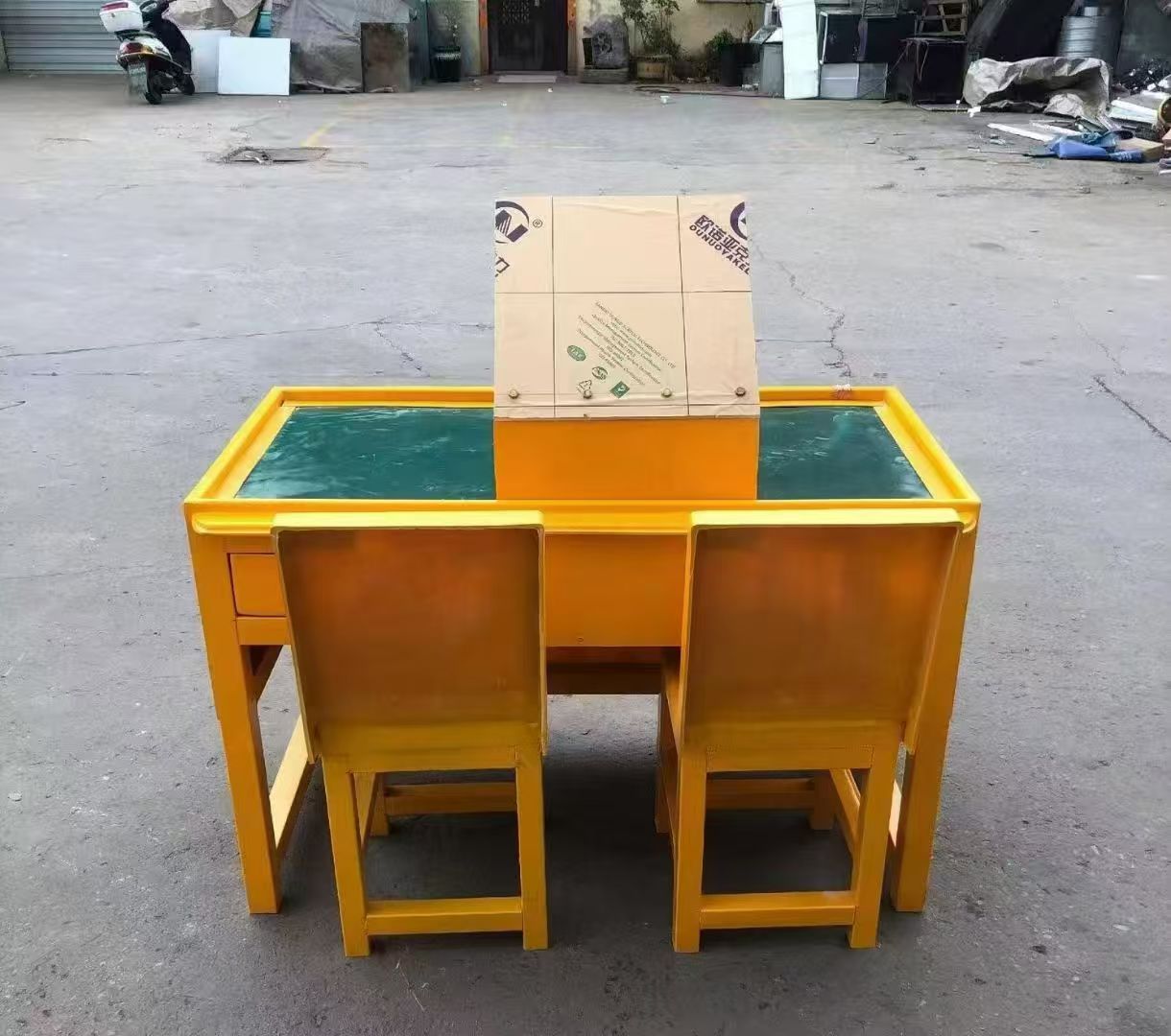 河池防静电导通桌井下煤矿火工品发放桌：危险品流转的安全守护者